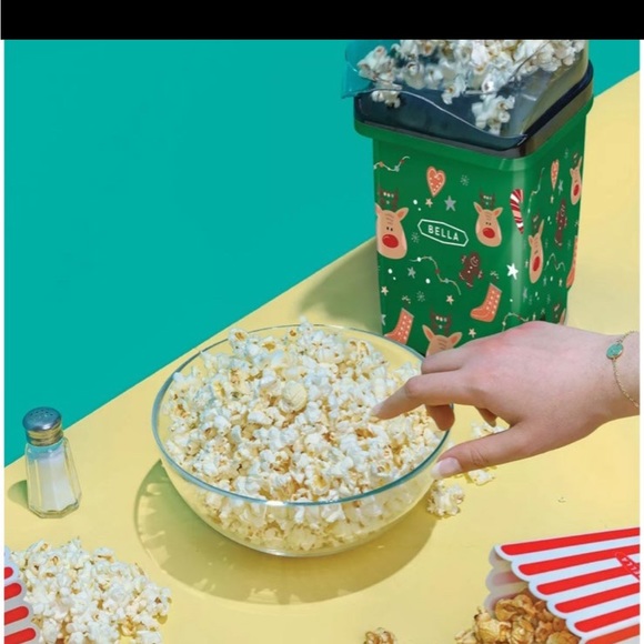 NWT BELLA Retro 1500-Watt Hot-Air Popcorn Popper COLOR:  GREEN REINDEER - Picture 3 of 3